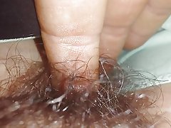 Бага зэрэг илүү үс