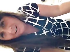 Тэр өмсдөг, энэ нь сайн 7