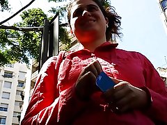 Би зүгээр л асуусан нь түүнд хэрэв тэр хүссэн зөндөө